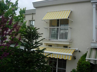Markizy chronią balkon przed warunkami pogodowymi, przy okazji chroniąc pomieszczenie np. przed nadmiernym nagrzewaniem.