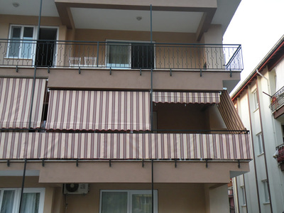 Markizy balkonowe – Bardzo wygodna osłona przed słońcem i ciekawymi oczami sąsiadów w blokach. Porolet, Pomorskie
