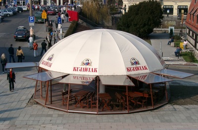The materials used to make our domes has been chosen to balance strength, durability and affordability.
